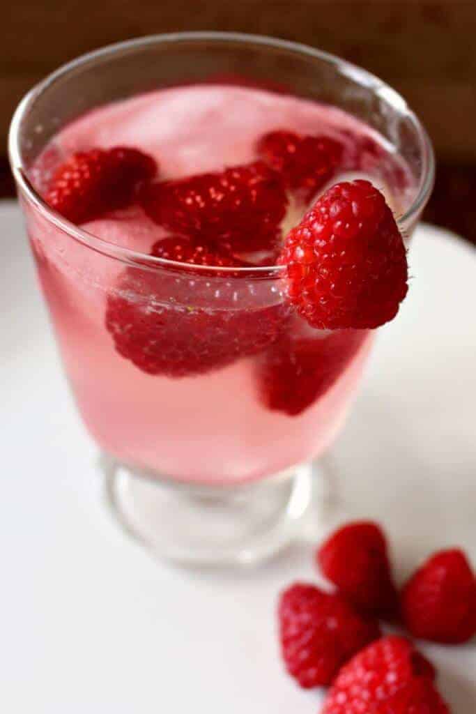 Moscato Raspberry Lemonade - Princess Pinky Girl