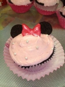 minnie-mouse-cupcakes