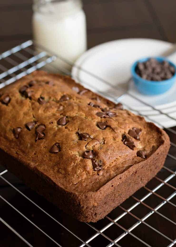 The BEST Chocolate Chip Banana Bread Recipe - the best ever and so easy ...