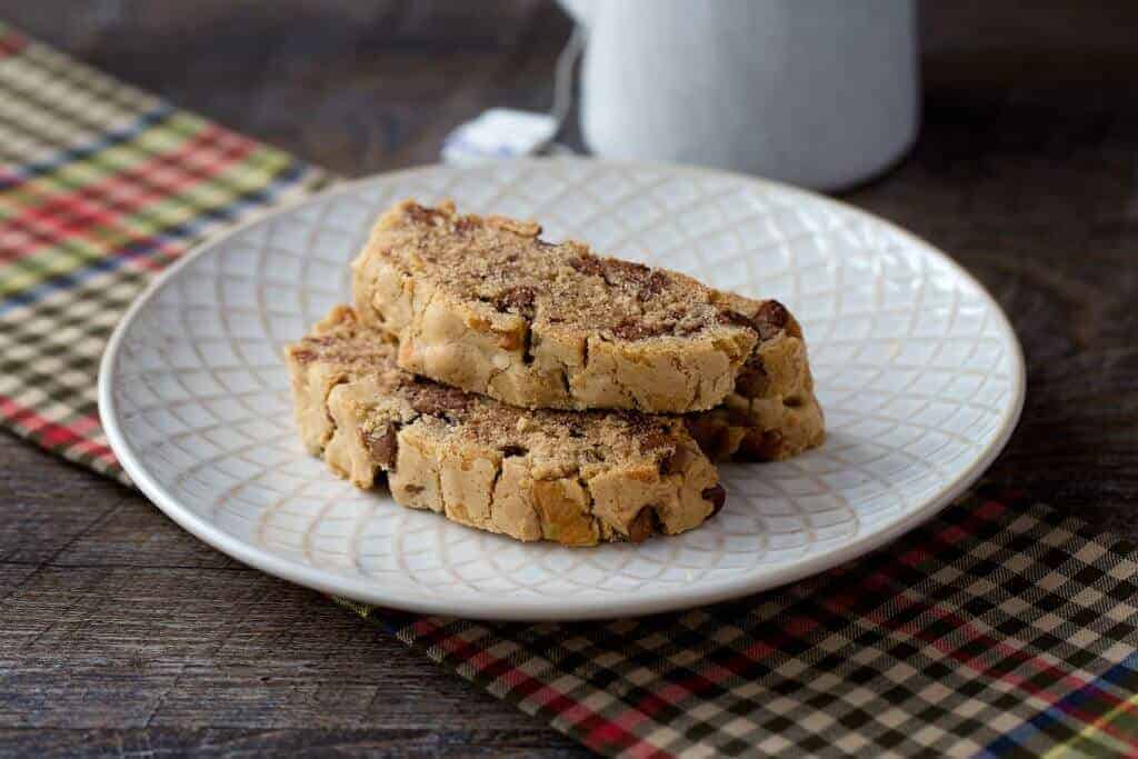 Cinnamon & Chocolate Chip Passover Mandel Bread - the perfect Passover dessert - so good you will want to eat it all year round!