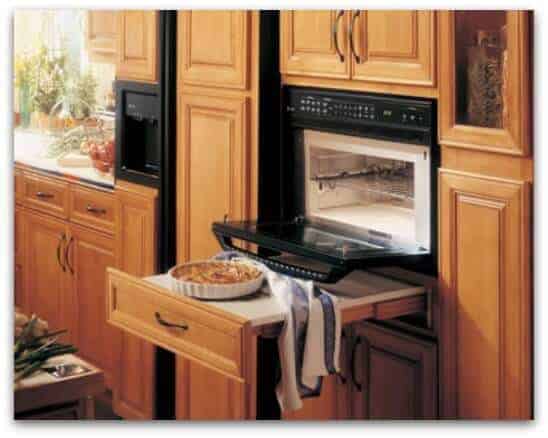 https://princesspinkygirl.com/wp-content/uploads/2014/06/pull-out-counter-under-oven.jpg