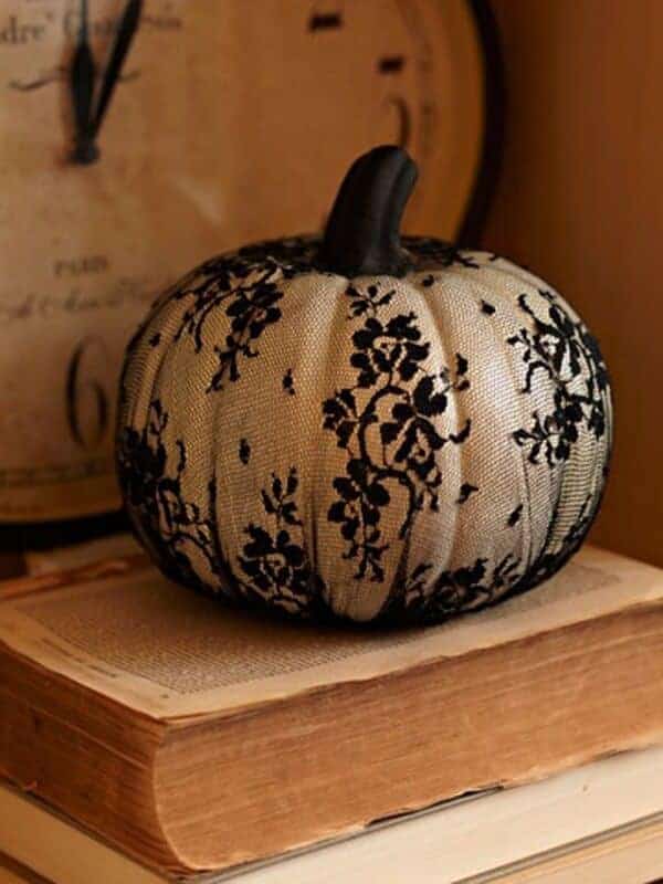 lace pumpkin