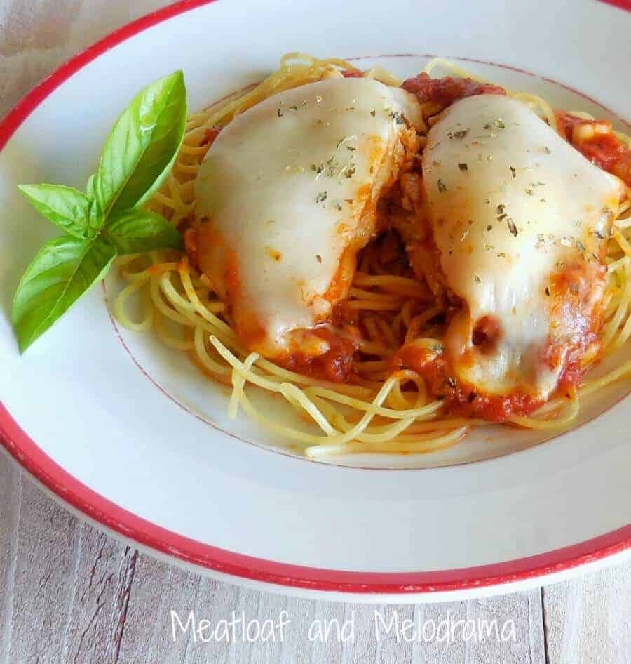 Easy Skillet Chicken Parm by Meatloaf and Melodrama 
