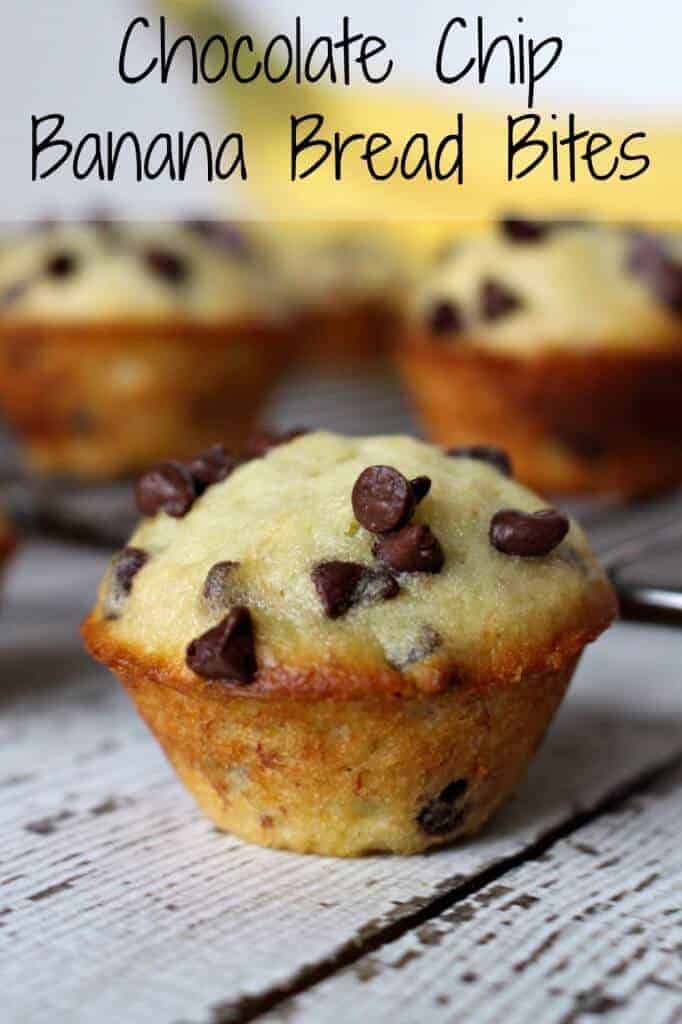 Chocolate chip banana bread bites - super easy and crazy yummy