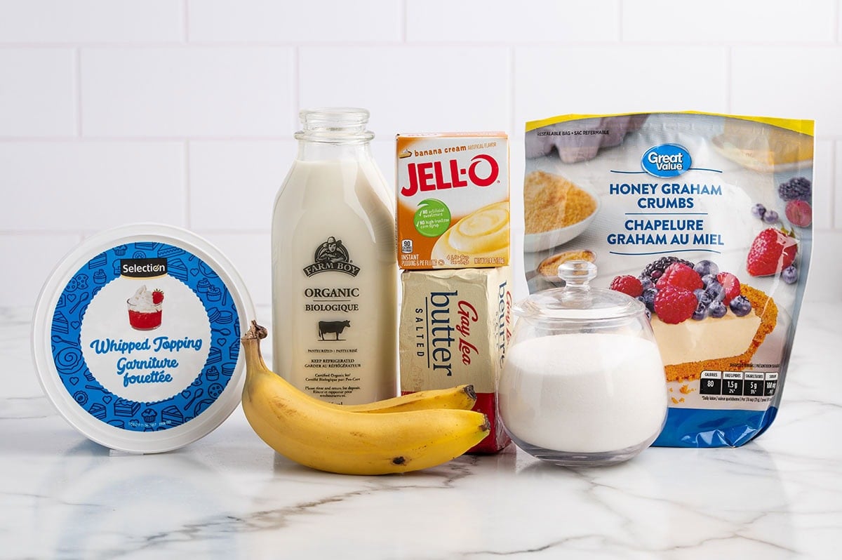 Mini Banana Cream Pies Ingredients.
