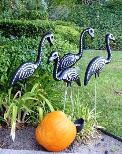 Easy outdoor Halloween Decorations