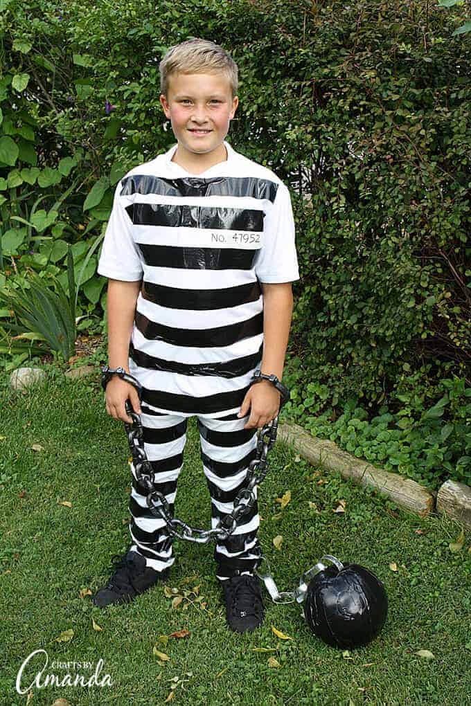 DIY prisoner costume for Halloween from Crafts by Amanda