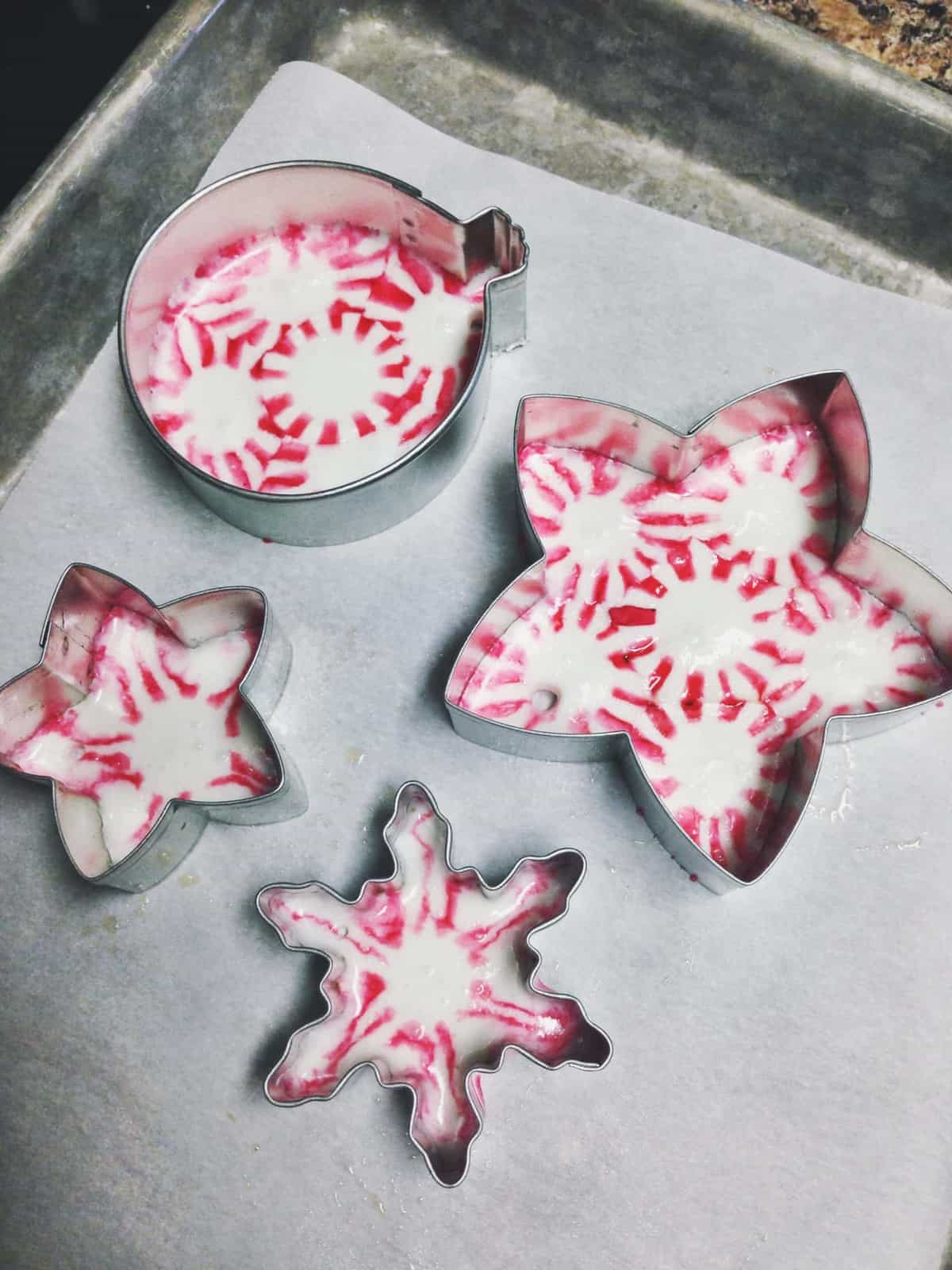 Peppermint Candy Ornaments from Hello Homebody