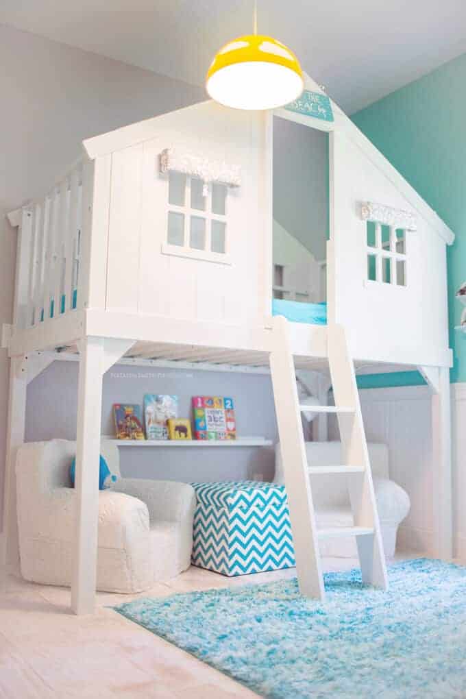 Tree House Bed via House of Turquoise