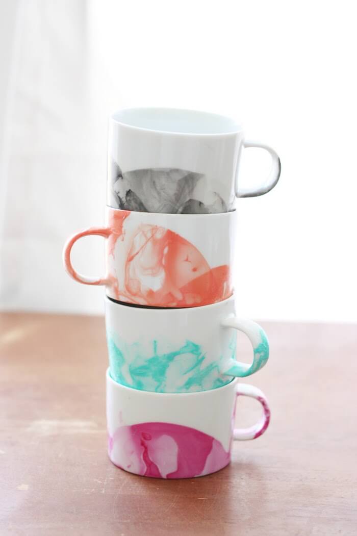 Marbled Mugs with Nail Polish by DIY Candy