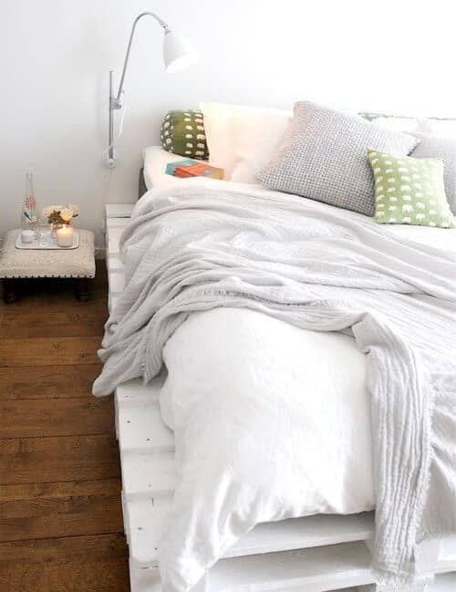 Pallet Bed by Craft Brain UK