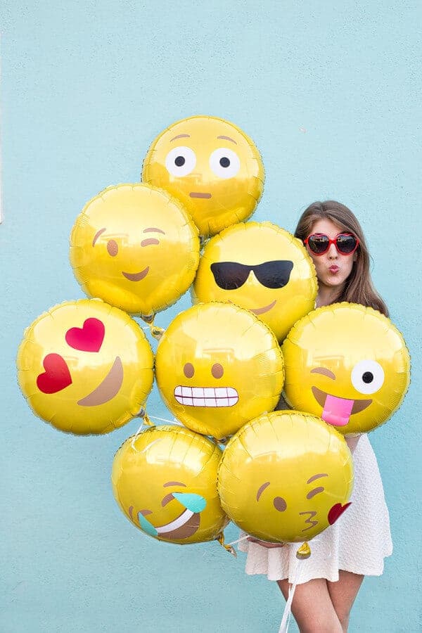 DIY Emoji Balloons by Studio DIY 