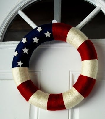 Patriotic Wreath by Naptime Crafting