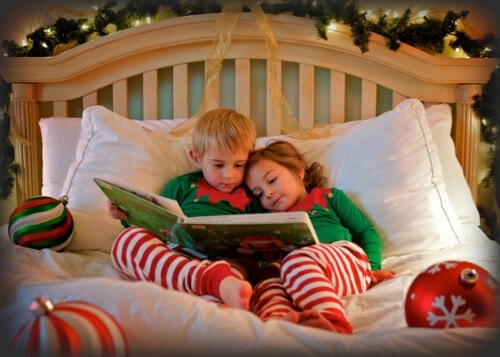 Kids Reading Christmas Book Together via TUmBLR