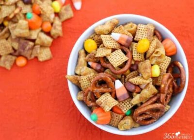 Pumpkin Spice Snack Mix {Chex Mix} - Princess Pinky Girl