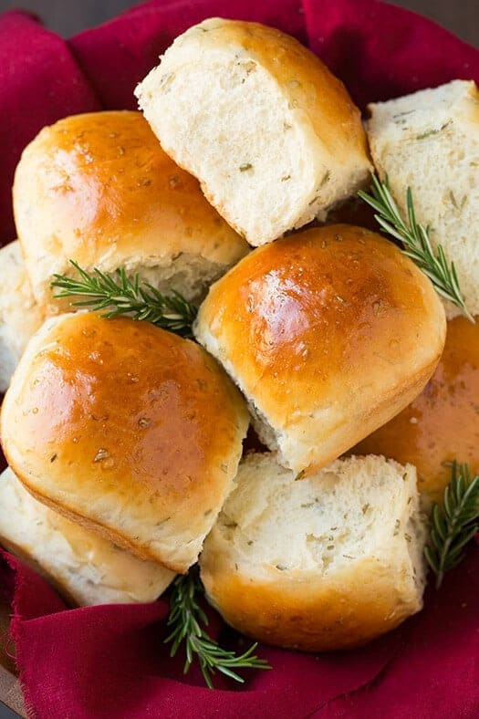 Rosemary Dinner Rolls by Cooking Classy