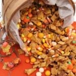 pumpkin spice snack mix featured