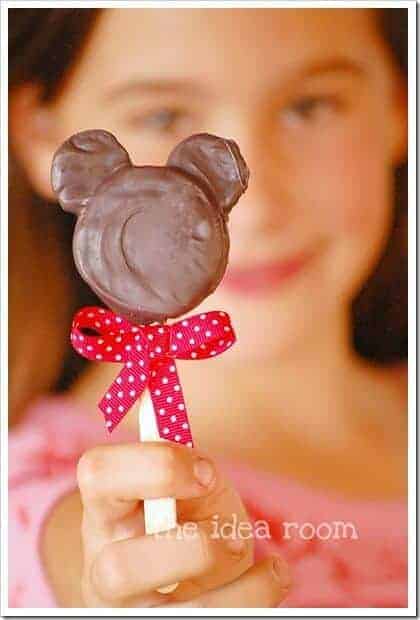 Mickey Mouse Oreo Pops by The Idea Room | Mickey Mouse Ideas that are so cute! 