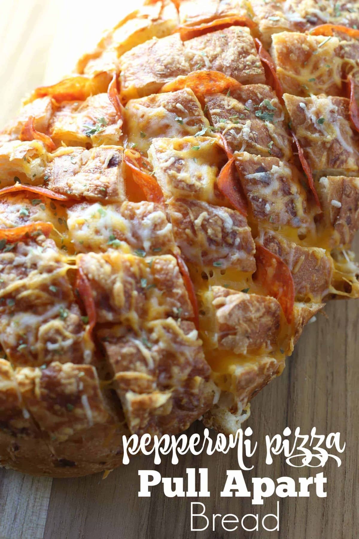 Pepperoni Pizza Pull Apart Bread - make an easy appetizer, great side dish and delicious after school snack