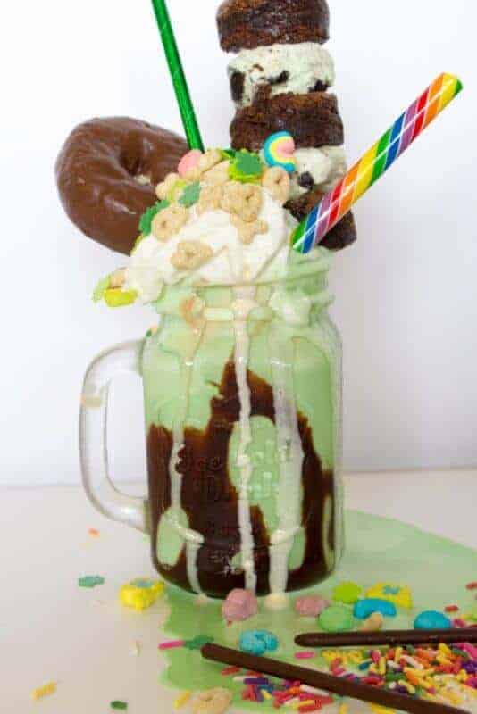 Shamrock Shake Freak Shake by Do It Your Freaking Self | 10 Fabulous Freakshakes