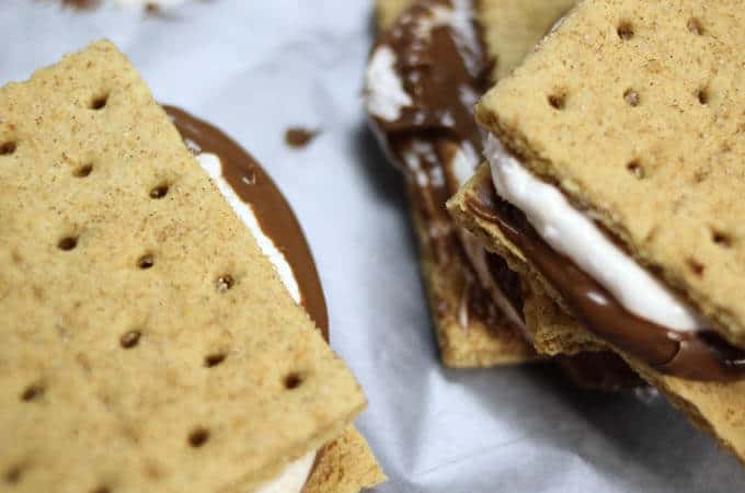 Easiest Indoor S'Mores - a summer treat you can have any time of the year