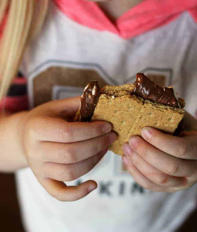 Easiest Indoor S'Mores (and as good as your campfire s'mores)