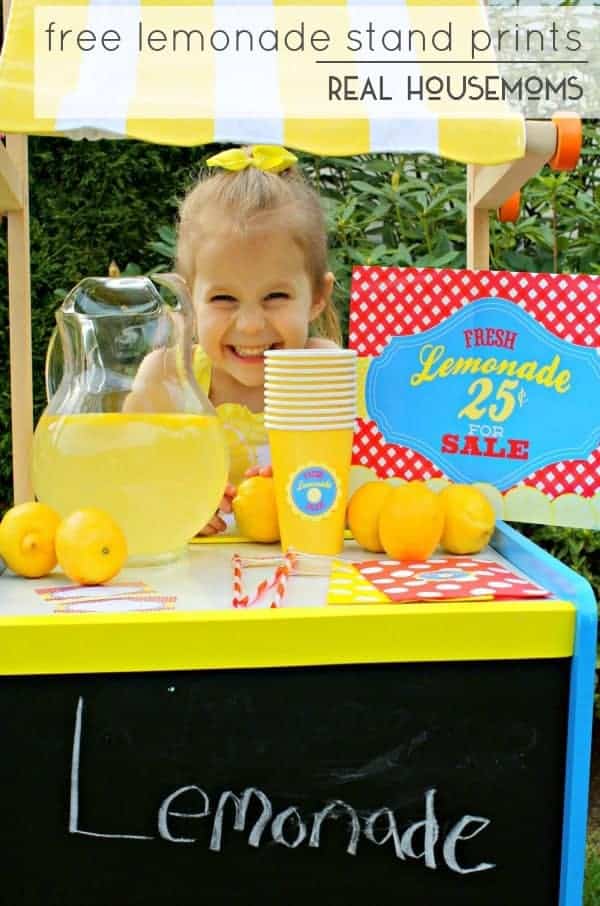 Free Lemonade Stand Printables by Real Housemoms | Get outdoors and have some fun with your family with these ideas for outdoor activities with kids! 