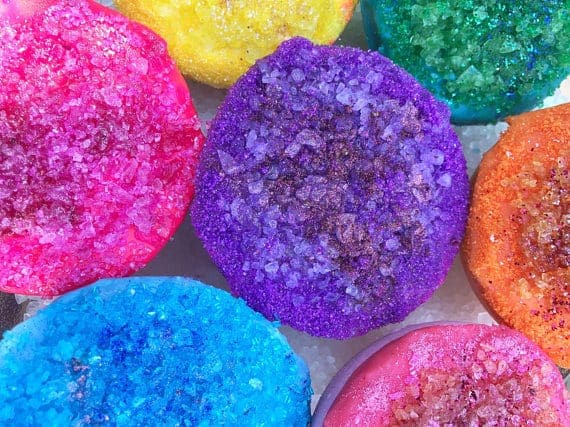 Geode Bath Bombs |Make Your Own Luxurious Bath Bombs with these 15 Awesome DIY Bath Bomb Recipes