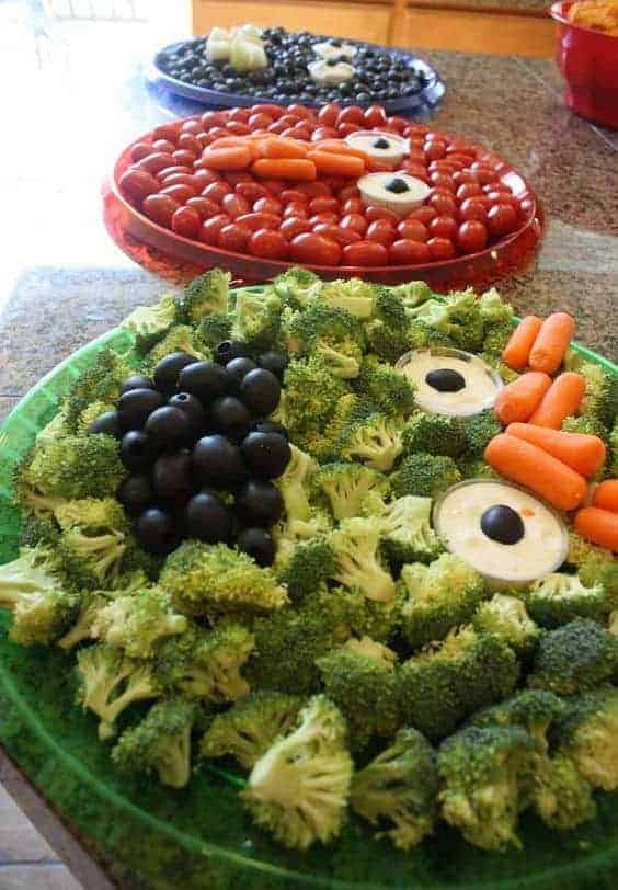 Sesame Street Platter Ideas via Catch My Party and other great healthy party food ideas