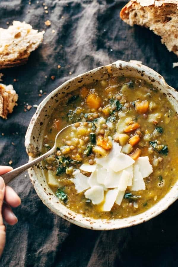 Detox Lentil Soup by Pinch of Yum | Detox Recipes and Information for Beginners