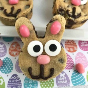 Easter Bunny Cookie Featured Image