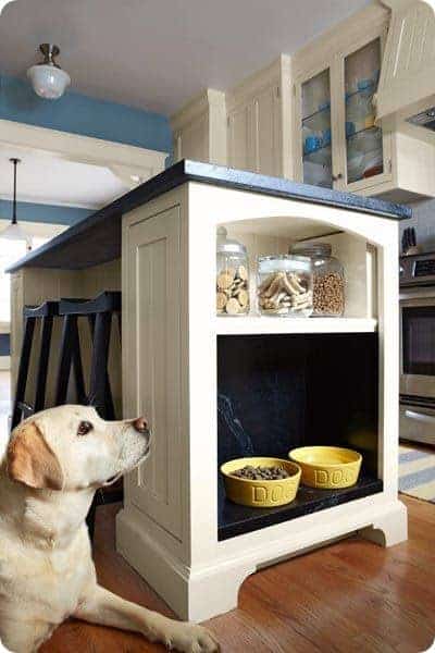 https://princesspinkygirl.com/wp-content/uploads/2018/02/Dog-Food-Nook-in-Kitchen-by-Thrifty-Decor-Chic-DIY-Dog-Hacks.jpg