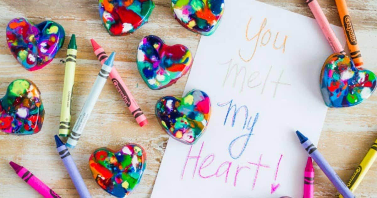 DIY Recycled Heart Crayons. - DomestikatedLife