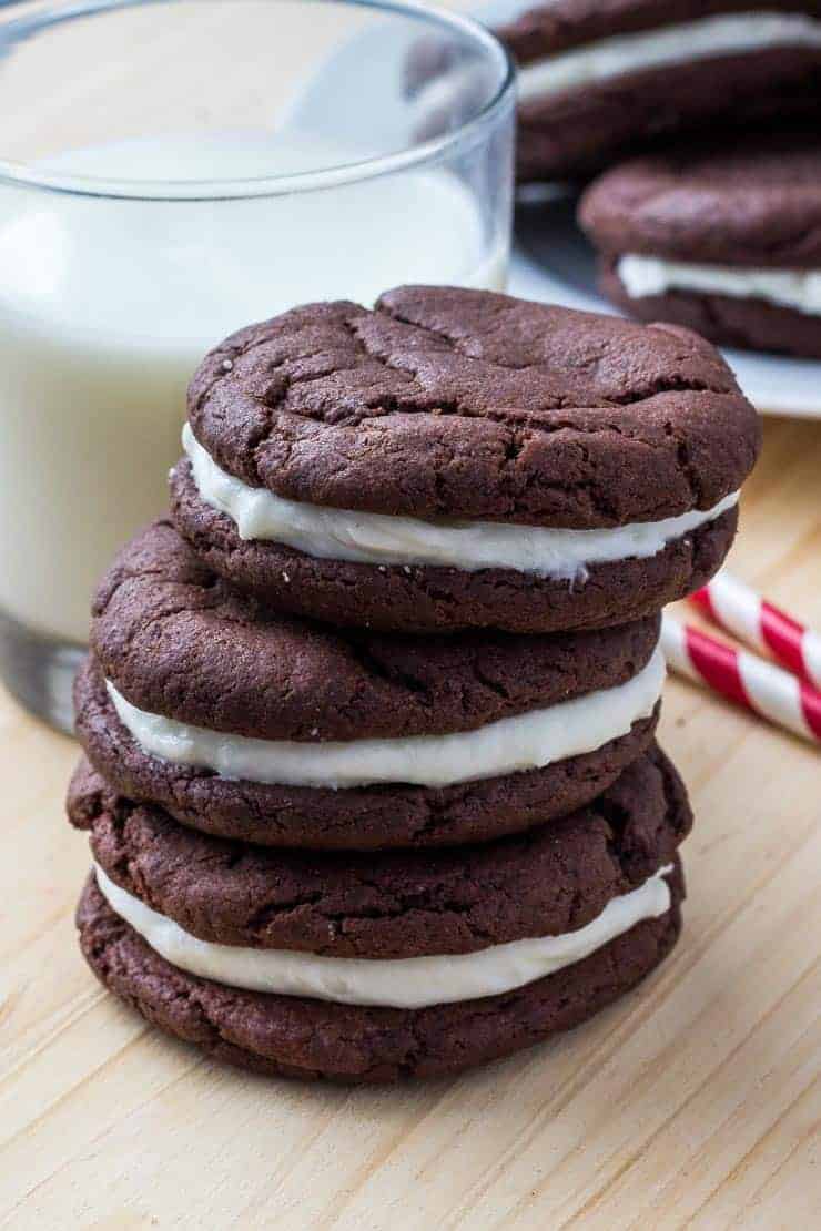 Cake mix Oreo cookies with cream cheese frosting