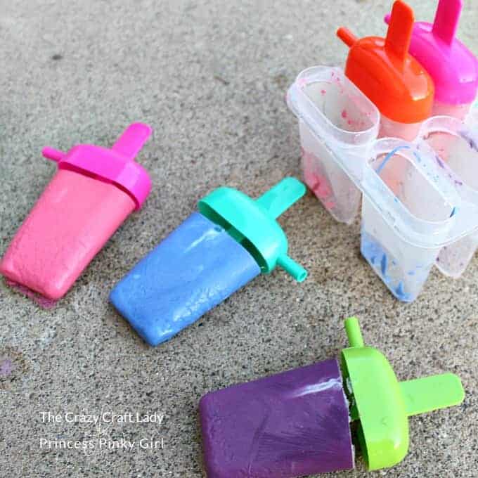 Popsicles that are made out of sidewalk chalk