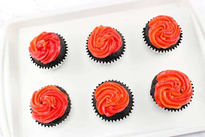 BBQ Grill Cupcakes frost cupcakes