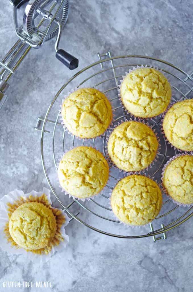 Cornbread muffins and a wire rack