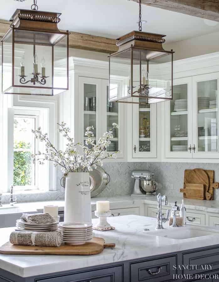 Modern Farmhouse Lantern Kitchen Lighting By Sanctuary Home Decor Dreamy Modern Famhouse Kitchens 