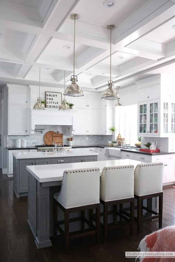 Dreamy Modern Farmhouse Kitchens - Princess Pinky Girl