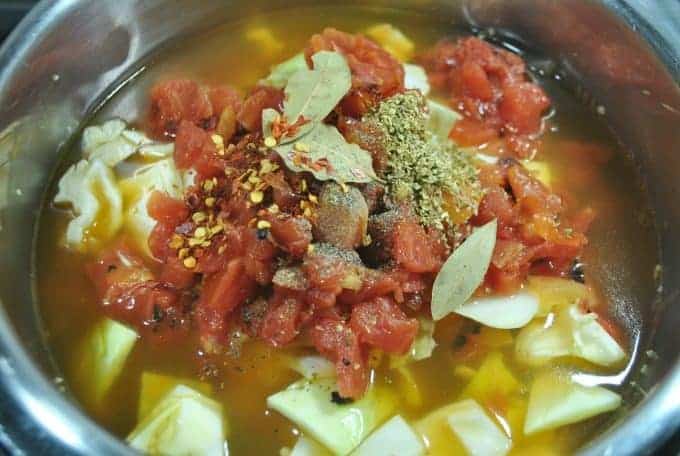 How to make Instant Pot Cabbage Soup