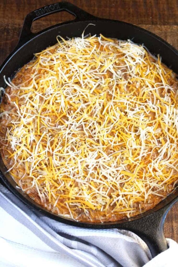 Warm and Cheesy Taco Dip