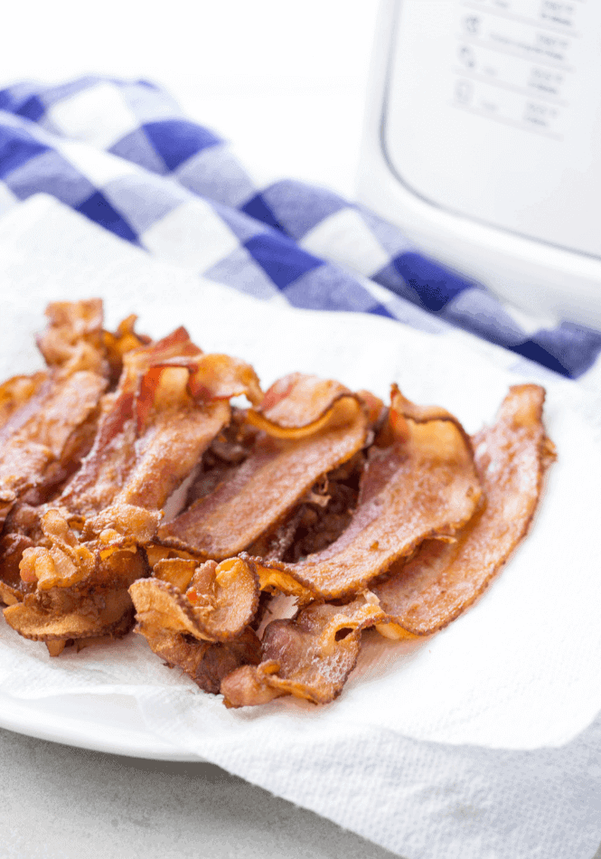 Air Fryer Bacon by Simply Made Recipes 