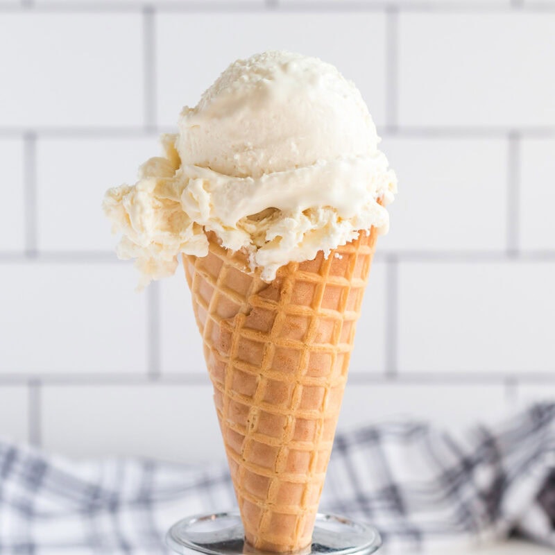 no churn vanilla ice cream in a cone.