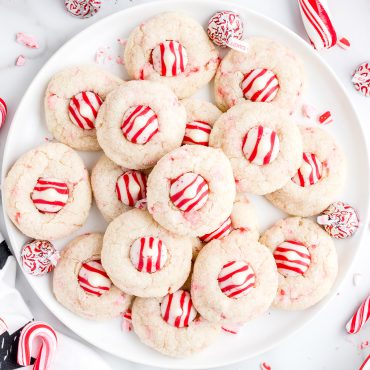 Candy Cane Kiss Cookies - Princess Pinky Girl