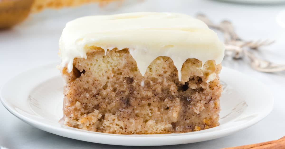 Cinnamon Roll Poke Cake [princesspinkygirl.com]