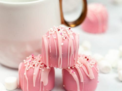 https://princesspinkygirl.com/wp-content/uploads/2020/12/Hot-Chocolate-Bombs-Valentines-Day-square-500x375.jpg