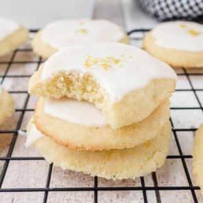 lemon meltaway cookies featured image