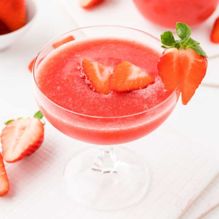 frose wine slushie with strawberries