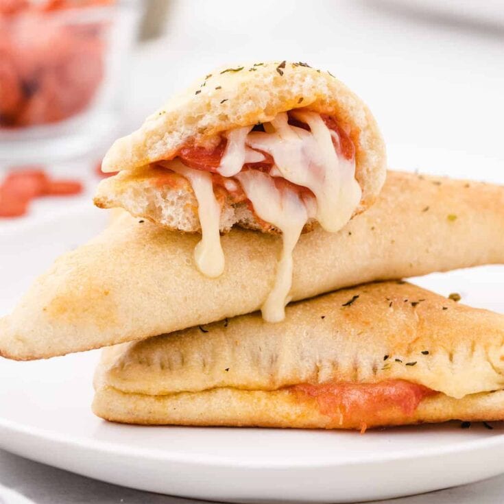 Homemade Pizza Pockets featured image