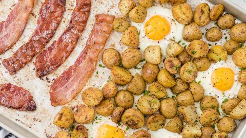 Sheet Pan Breakfast Bake (Eggs, Bacon, Potatoes) - Lexi's Clean Kitchen